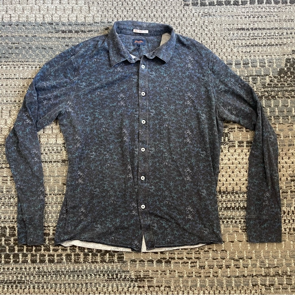 Good Man Brand Men’s Long Sleeve Button Down in Blue Abstract Pattern Size Large